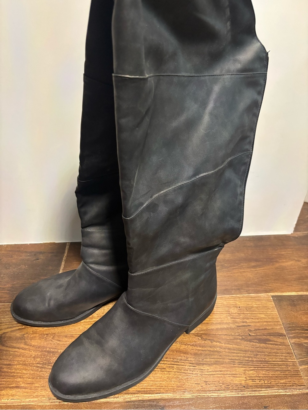 Women’s Black Tall Leather Boots